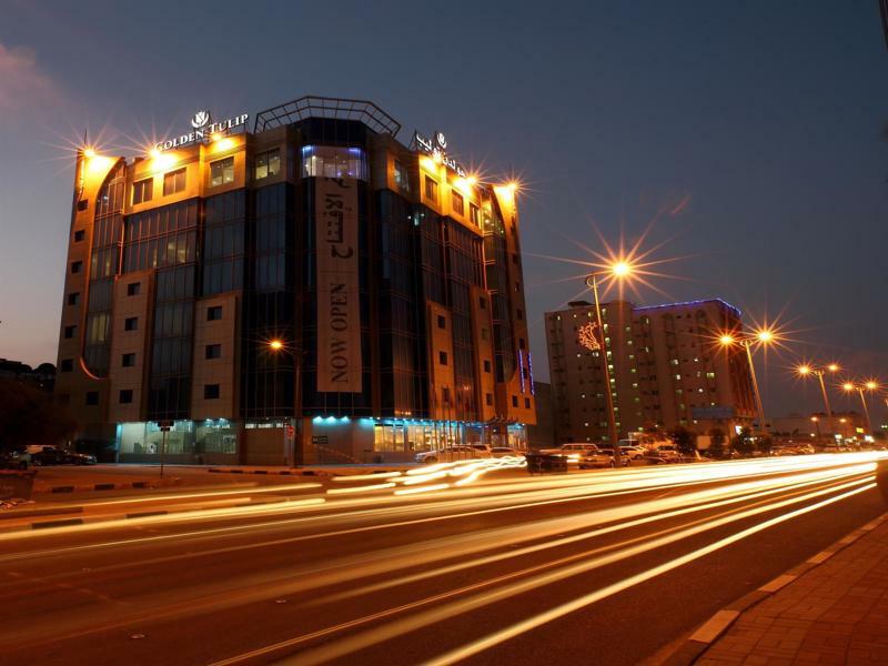 Hotel Golden Tulip - Al Al Jubail Exterior foto